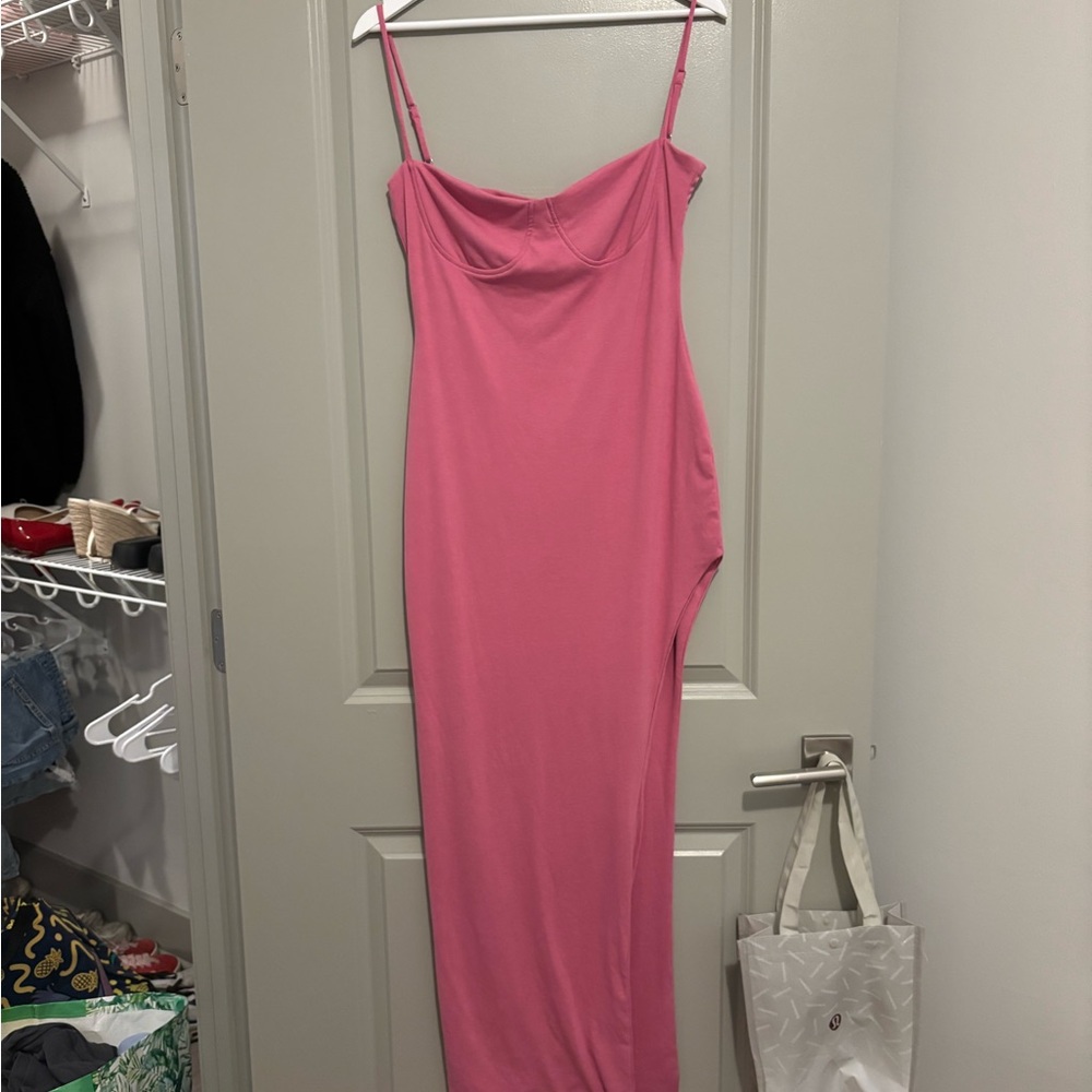 NWT princess Polly Elegant Pink Women's Dress